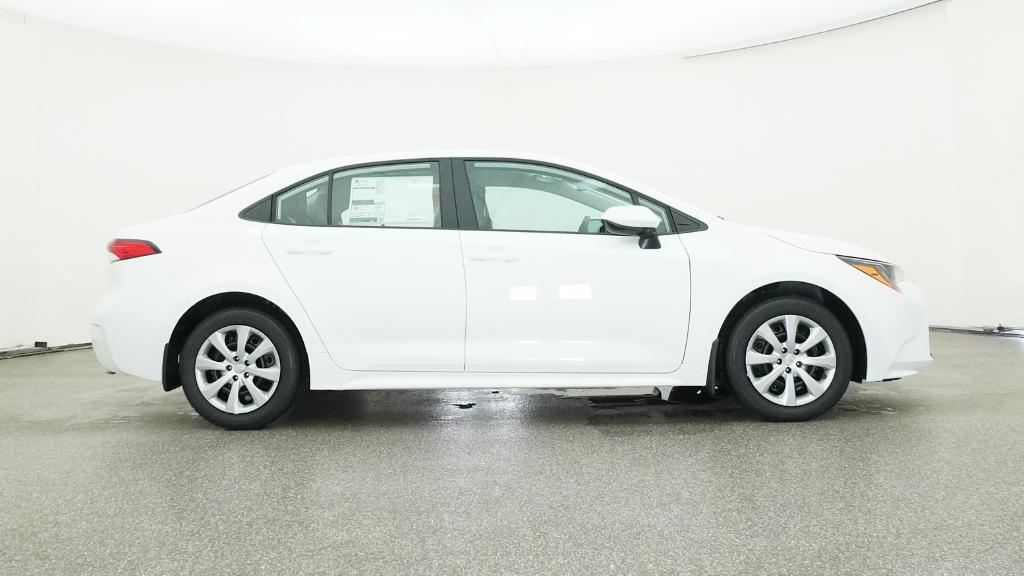 2026 Toyota Corolla LE photo 26