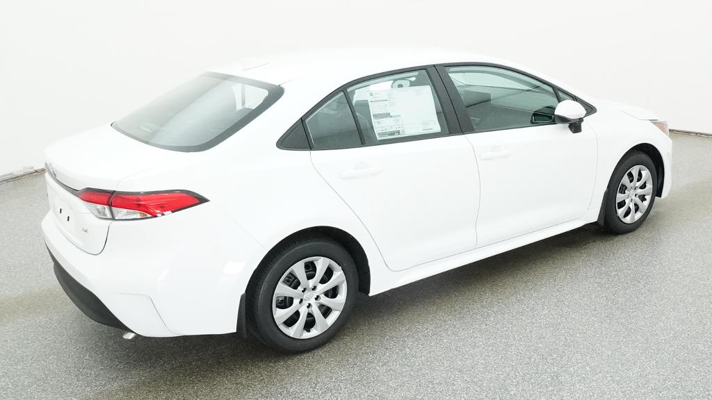 New 2026 Ice Cap Toyota LE image 18