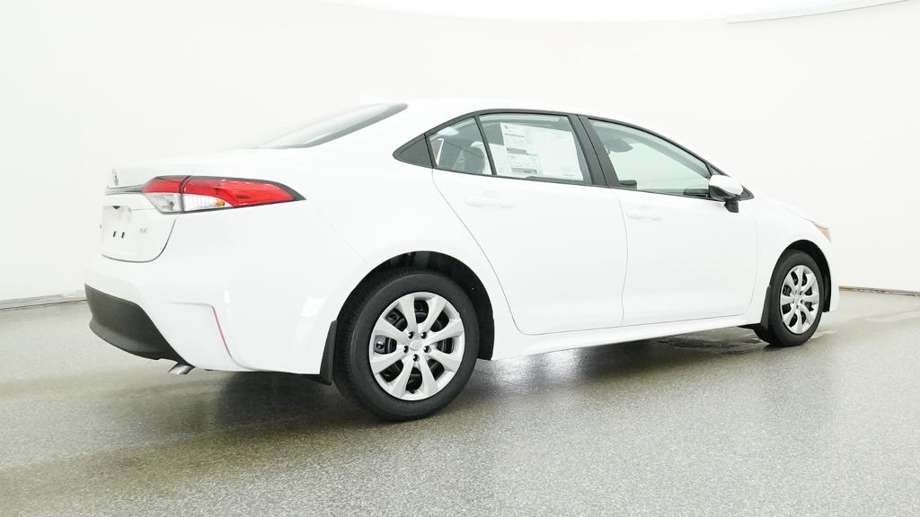 New 2026 Ice Cap Toyota LE image 17