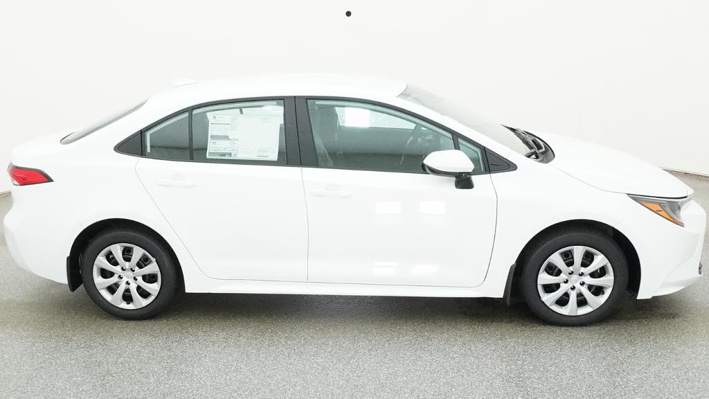 New 2026 Ice Cap Toyota LE image 14