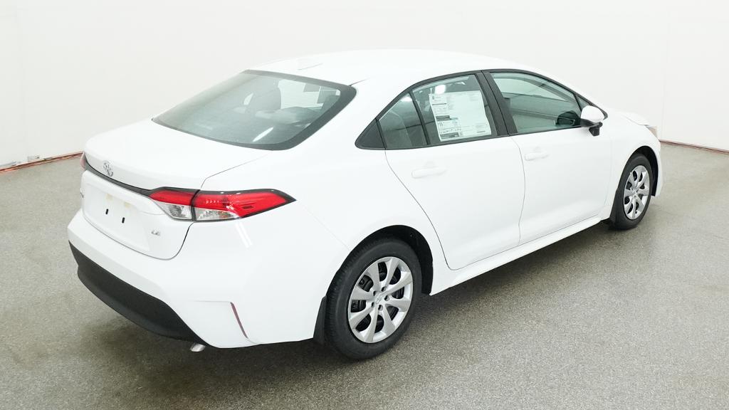 New 2026 Ice Cap Toyota  LE image 18