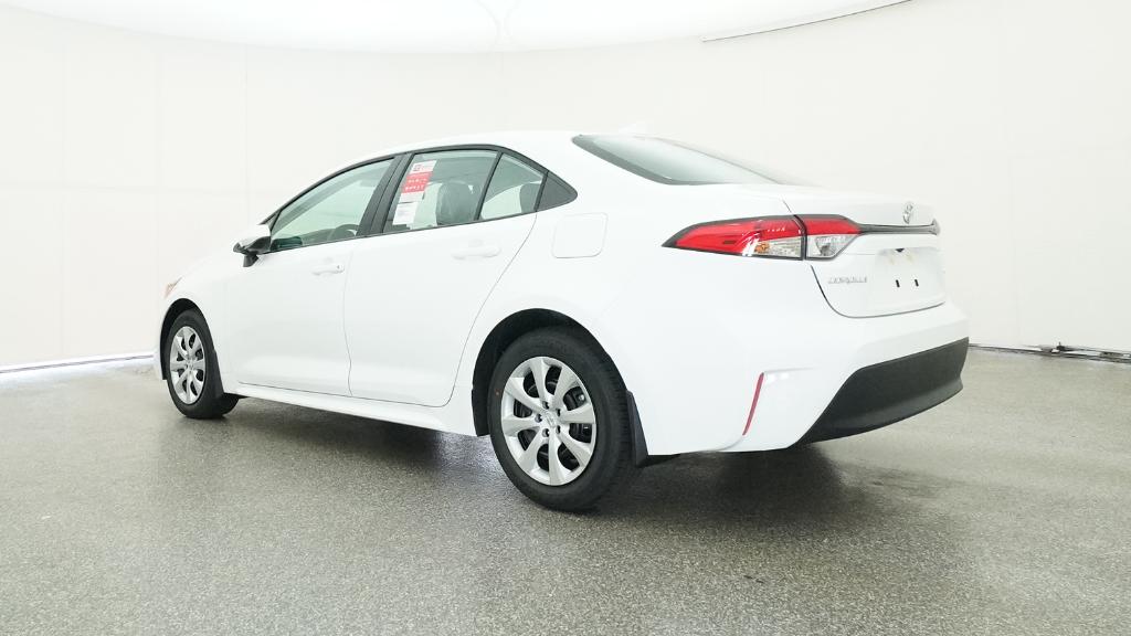 2026 Toyota Corolla LE photo 10