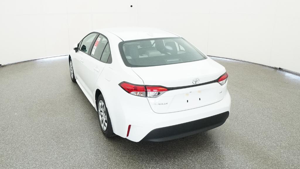 2026 Toyota Corolla LE photo 12