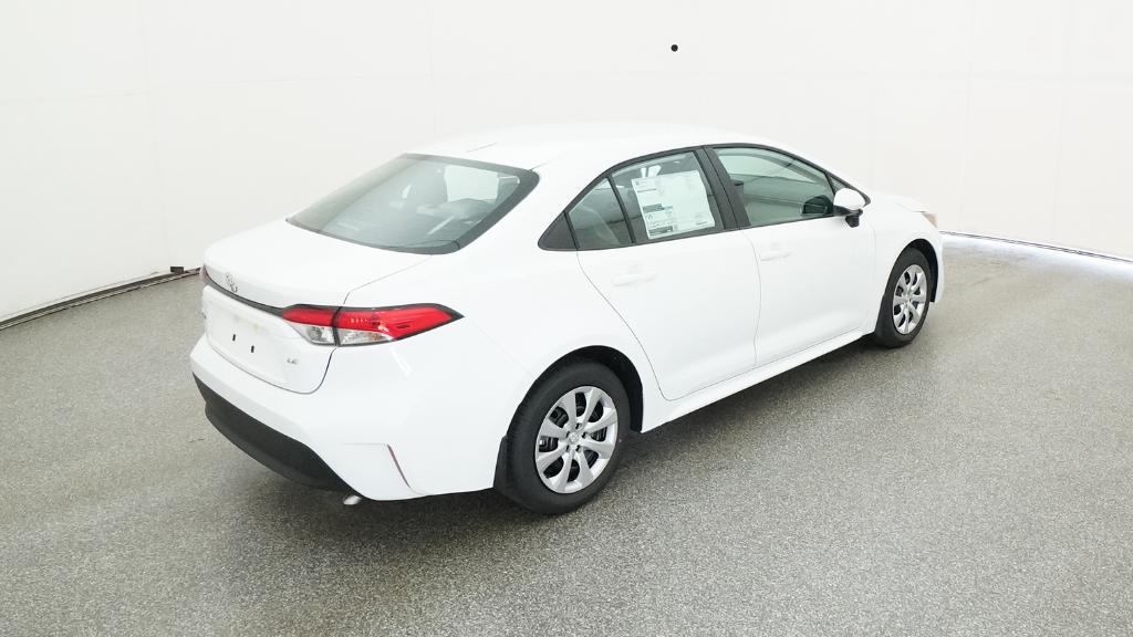 2026 Toyota Corolla LE photo 18