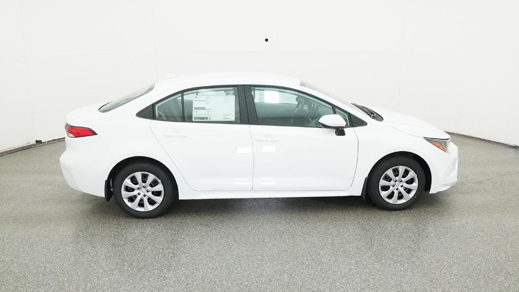 2026 Toyota Corolla LE photo 21