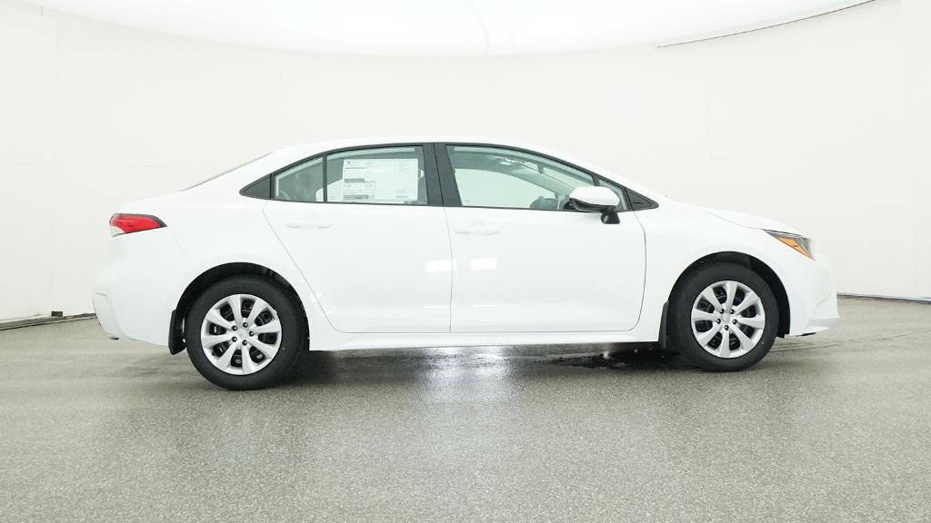 2026 Toyota Corolla LE photo 22