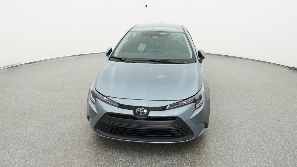 2026 Toyota Corolla LE photo 2