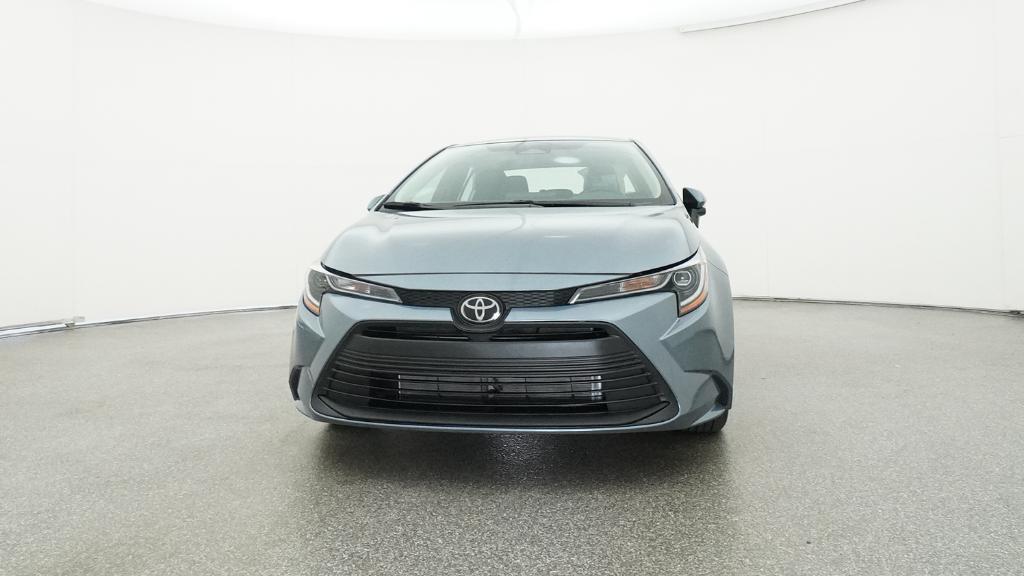 2026 Toyota Corolla LE photo 3