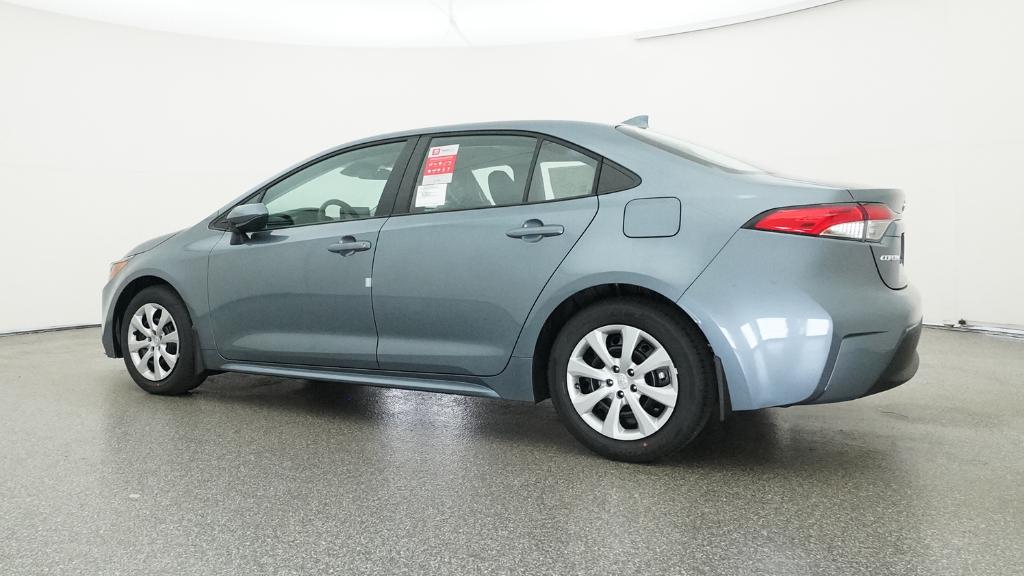 2026 Toyota Corolla LE photo 12