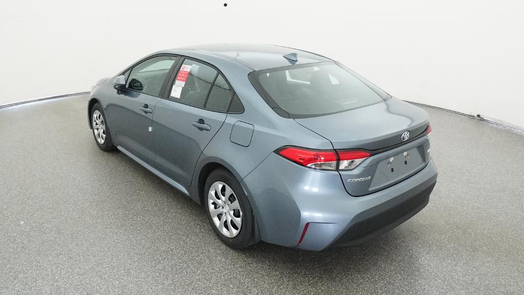 2026 Toyota Corolla LE photo 13