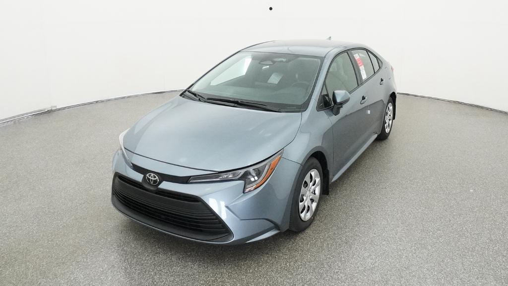 2026 Toyota Corolla LE photo 5