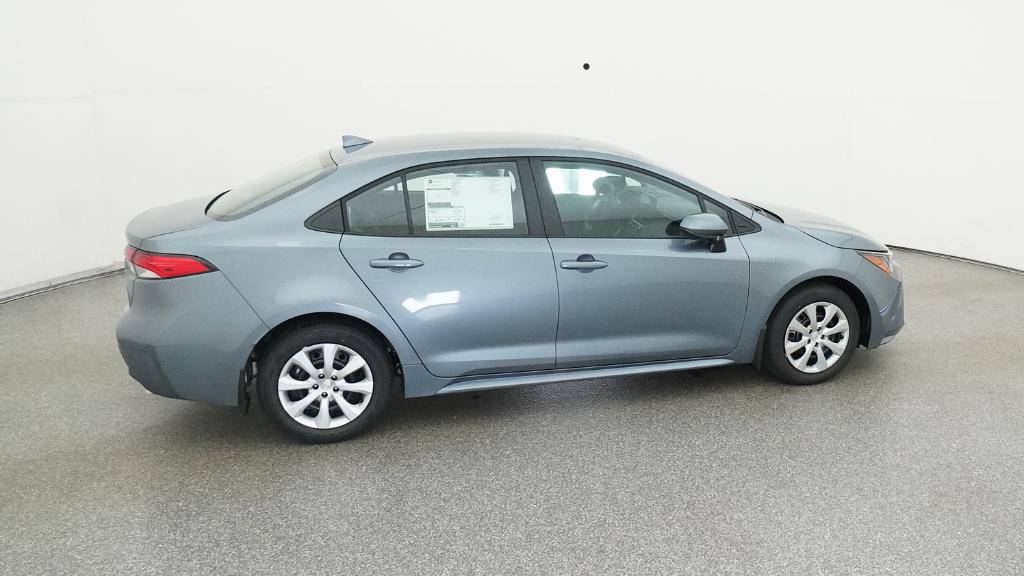 2026 Toyota Corolla LE photo 24