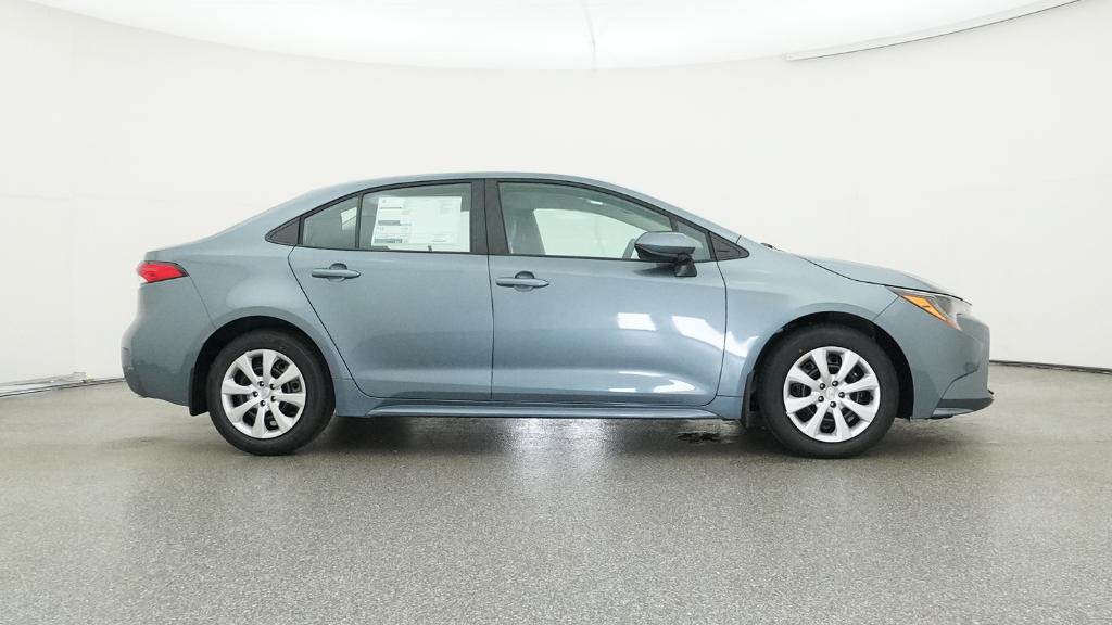 2026 Toyota Corolla LE photo 26