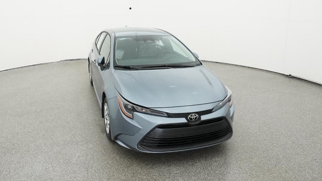 2026 Toyota Corolla LE photo 32