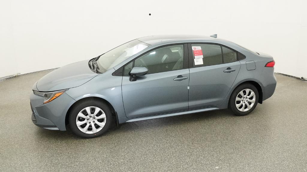2026 Toyota Corolla LE photo 7