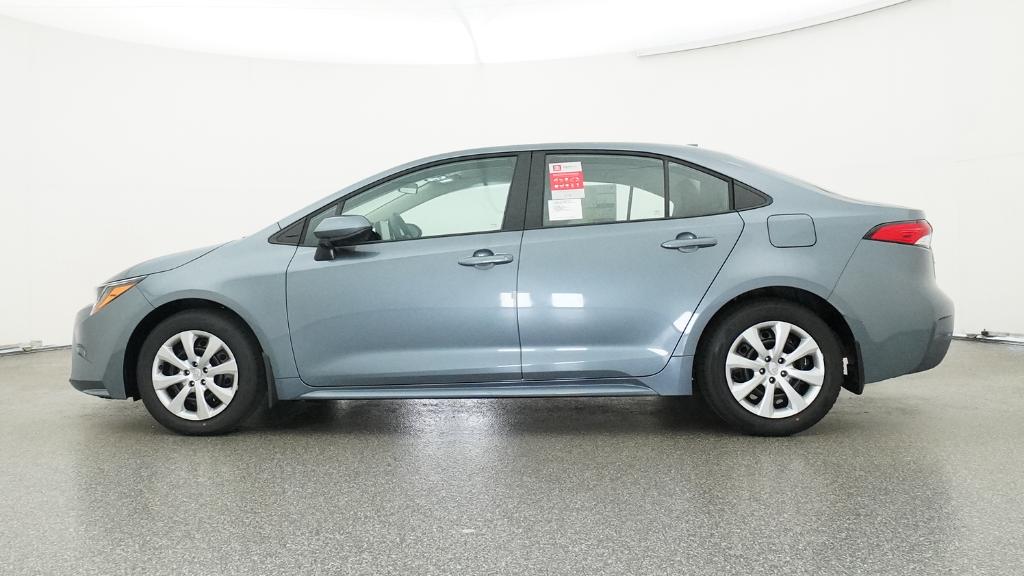2026 Toyota Corolla LE photo 10