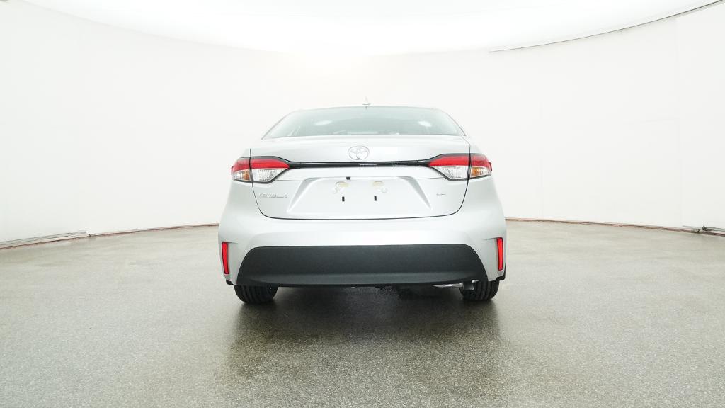 2026 Toyota Corolla LE photo 3