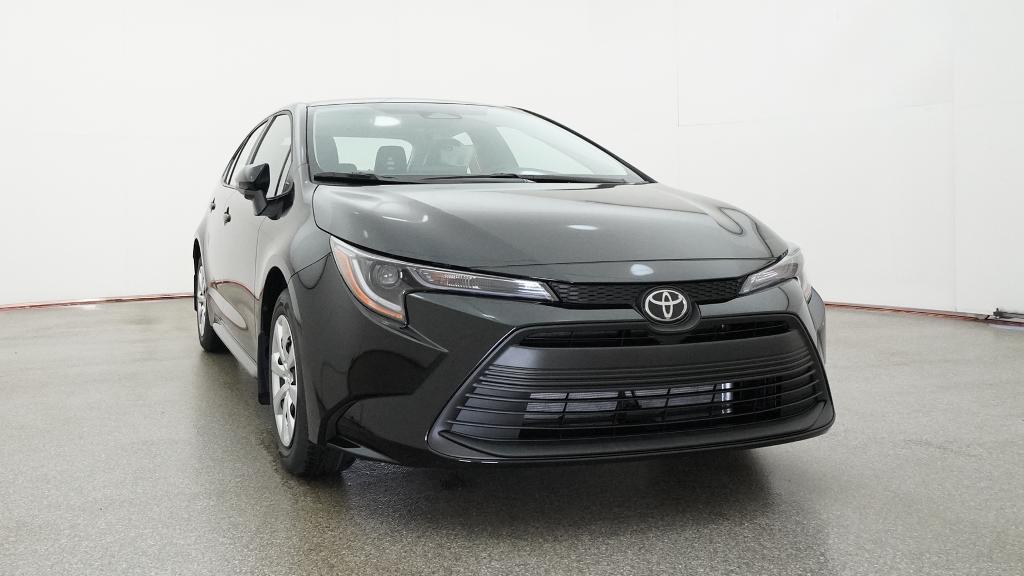 New 2026 Midnight Black Metallic Toyota LE image 25