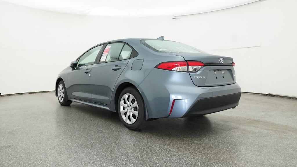 2026 Toyota Corolla LE photo 14