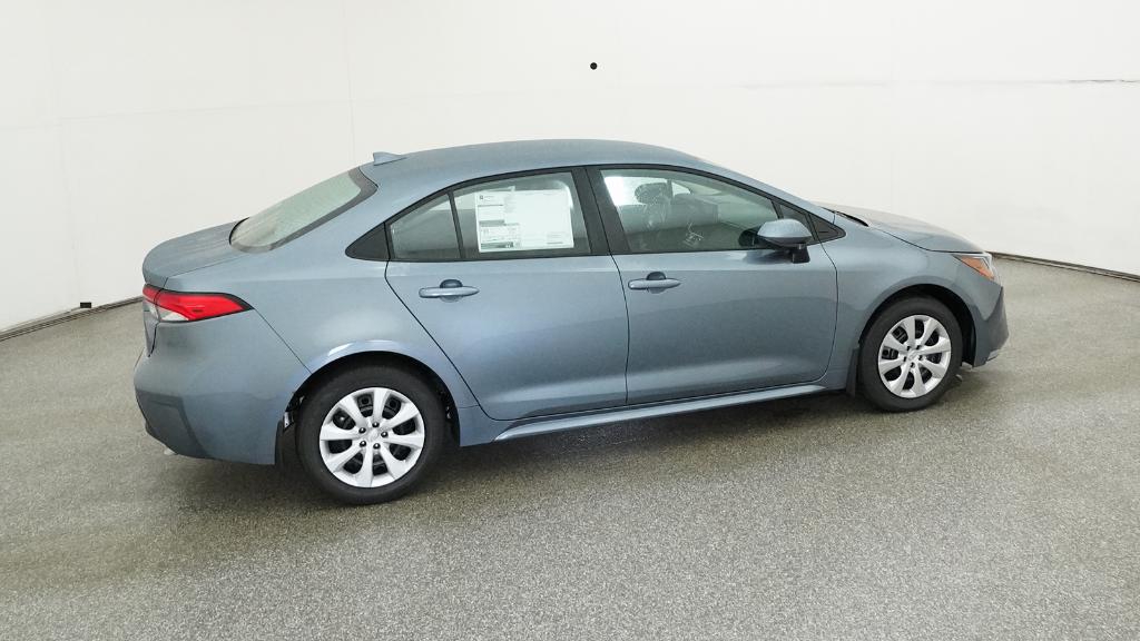 2026 Toyota Corolla LE photo 24