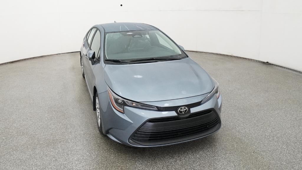 2026 Toyota Corolla LE photo 32