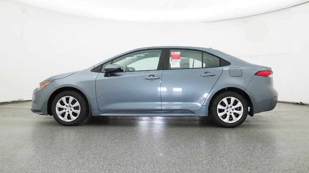 2026 Toyota Corolla LE photo 10