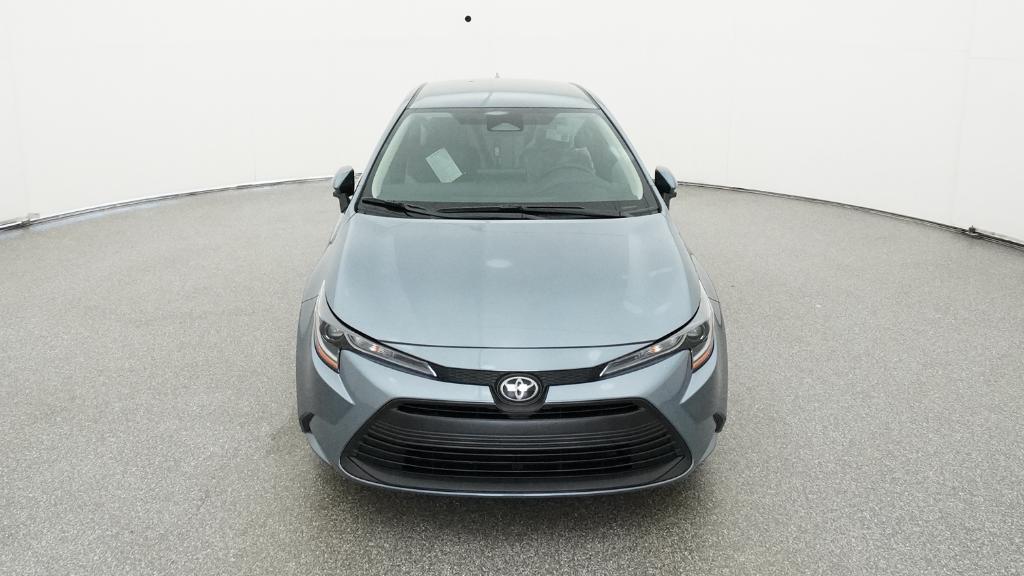 2026 Toyota Corolla LE photo 2