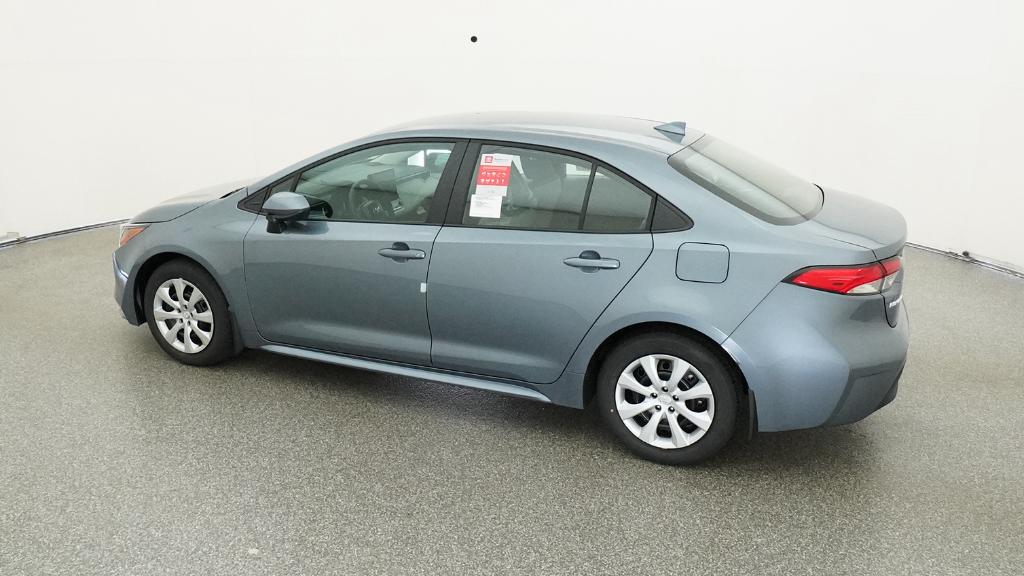 2026 Toyota Corolla LE photo 11