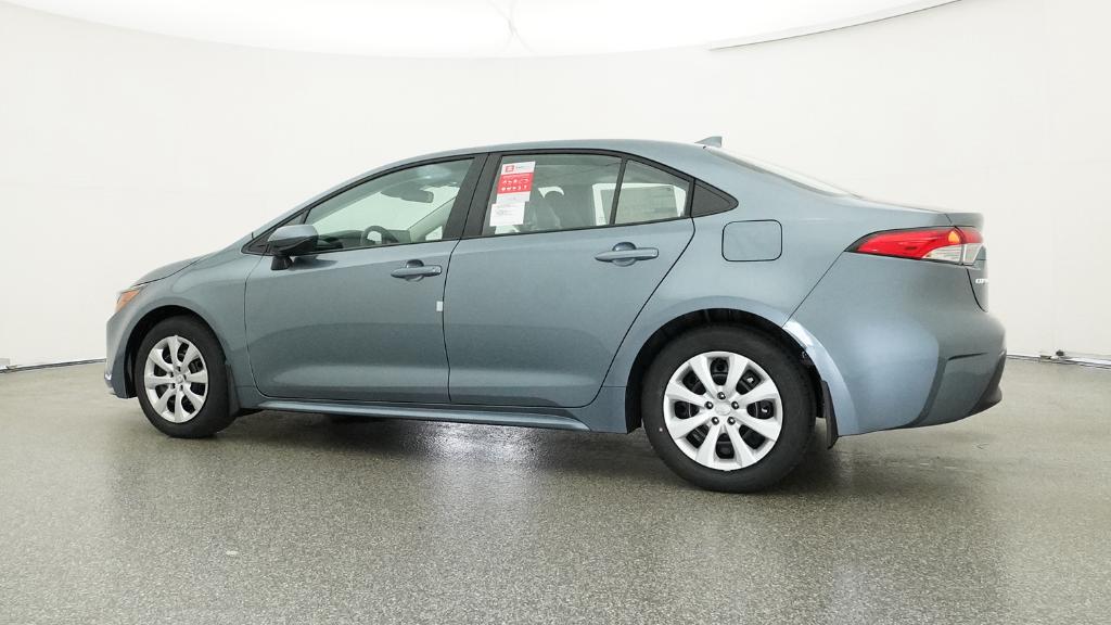2026 Toyota Corolla LE photo 12