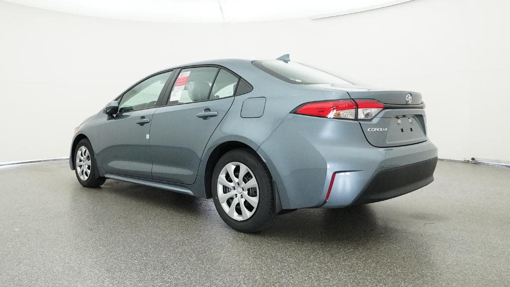 2026 Toyota Corolla LE photo 14