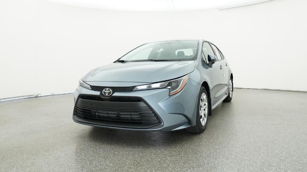 2026 Toyota Corolla LE photo 4