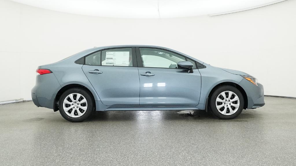 2026 Toyota Corolla LE photo 26