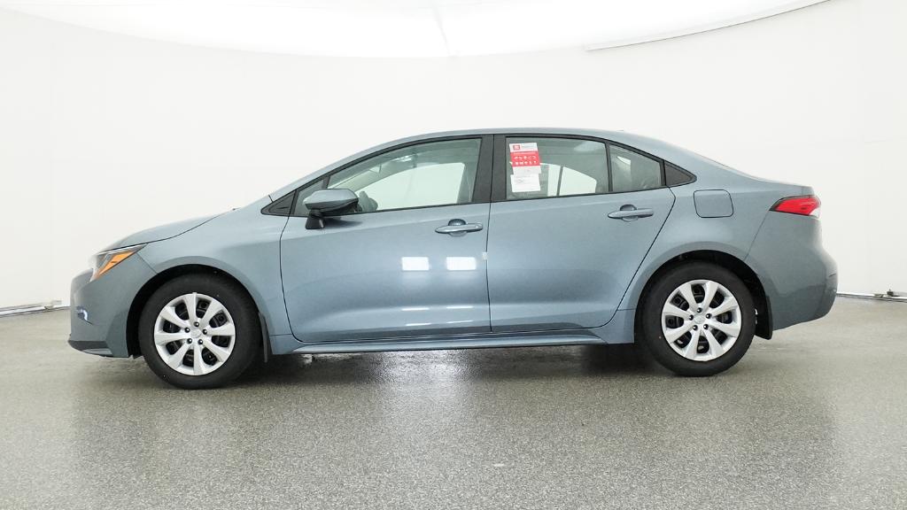 2026 Toyota Corolla LE photo 10