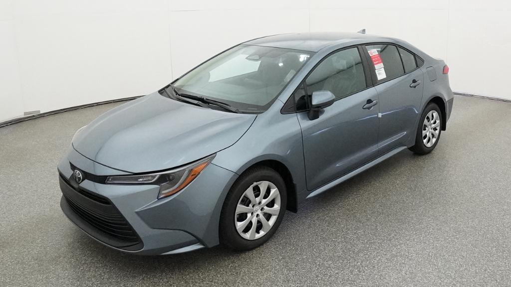 2026 Toyota Corolla LE CVT's photo