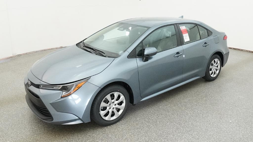 2026 Toyota Corolla LE CVT's photo