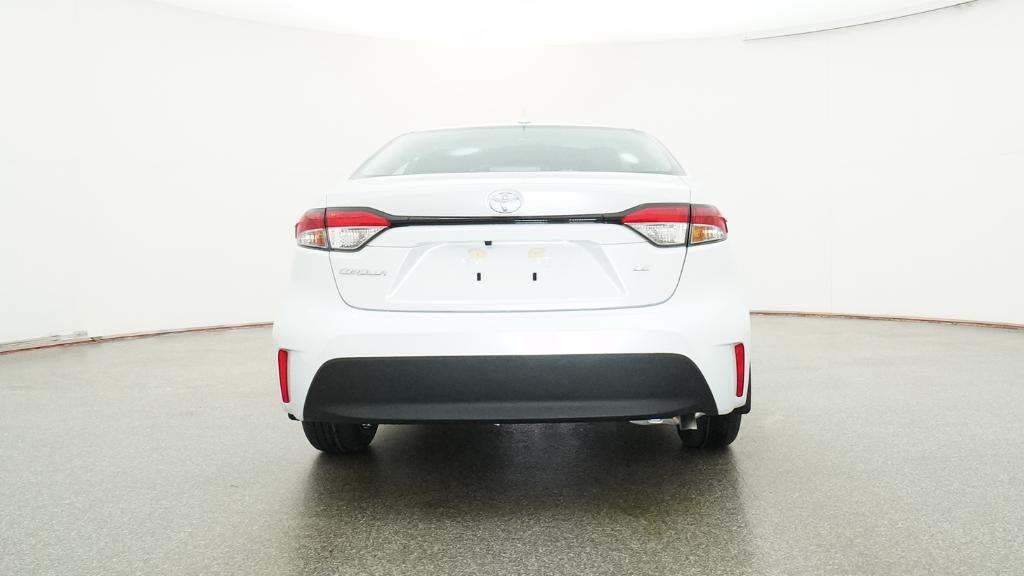 New 2026 Wind Chill Pearl <sup>1</sup> Toyota  LE image 23