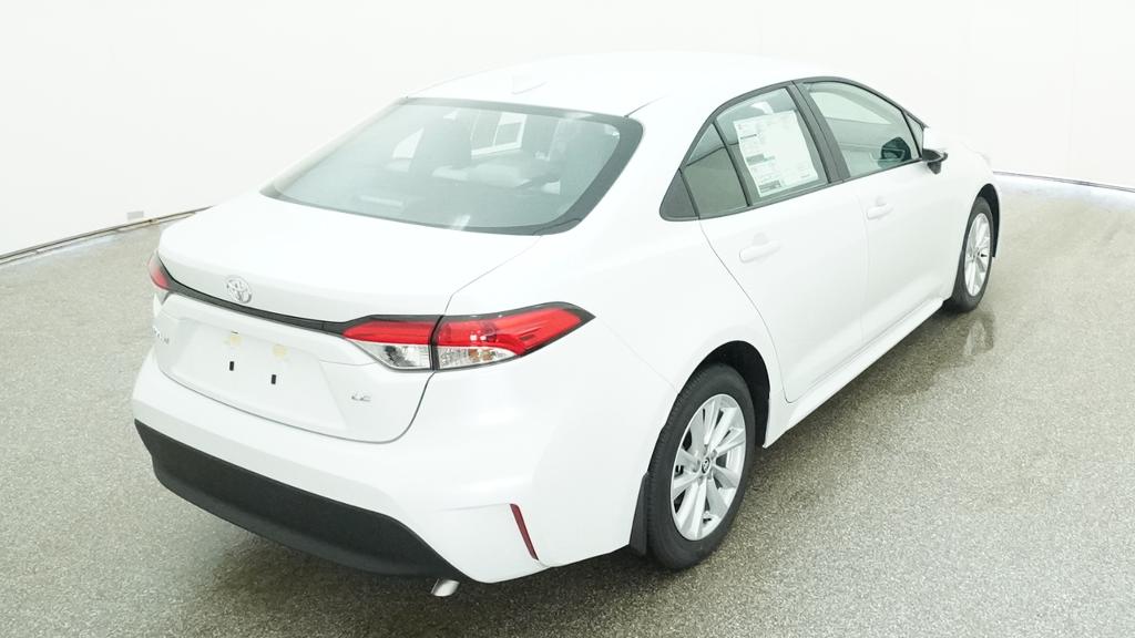 New 2026 Wind Chill Pearl <sup>1</sup> Toyota  LE image 22