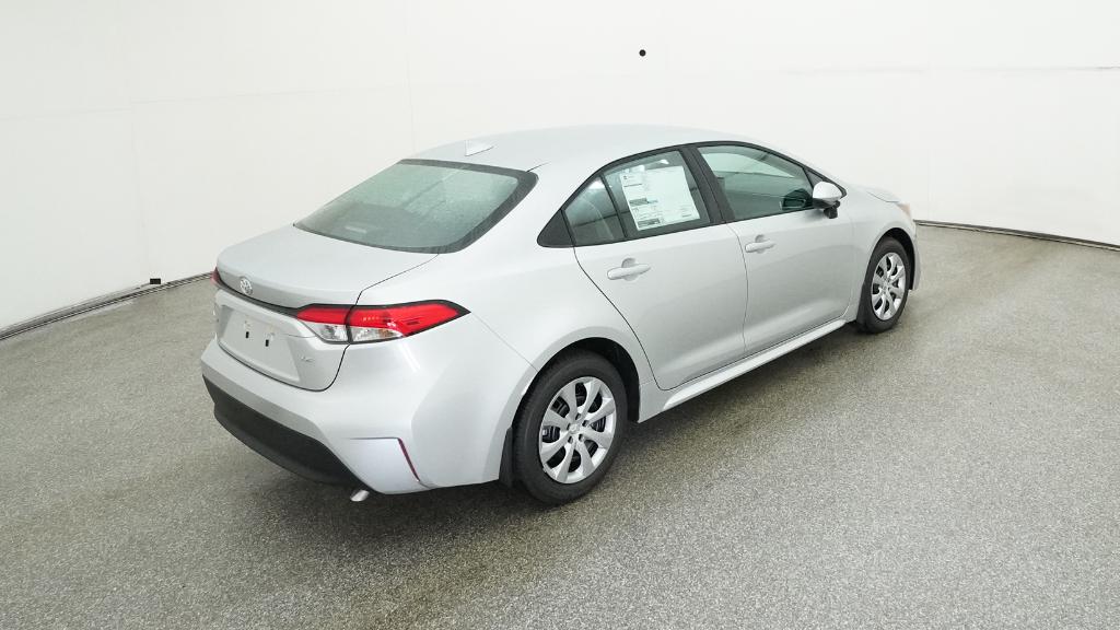2026 Toyota Corolla LE photo 20