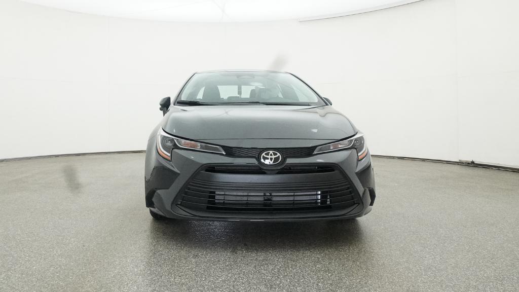 2026 Toyota Corolla LE photo 2