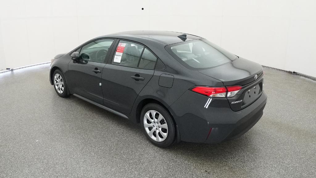 2026 Toyota Corolla LE photo 12