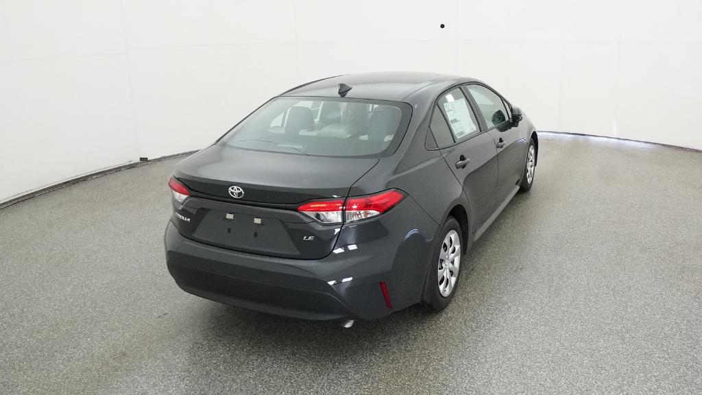 2026 Toyota Corolla LE photo 18