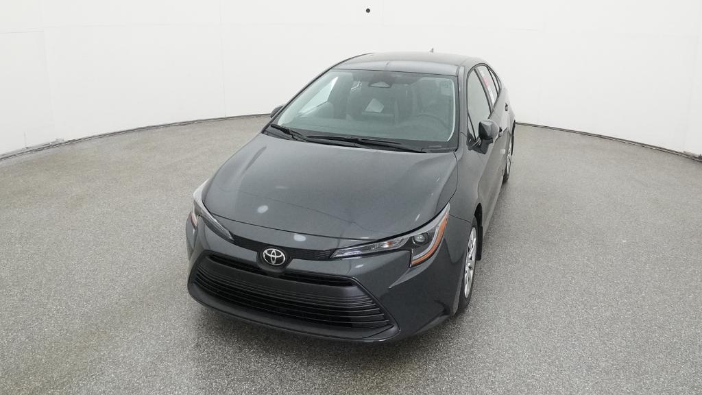 2026 Toyota Corolla LE photo 4