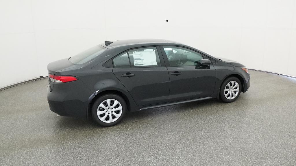 2026 Toyota Corolla LE photo 23