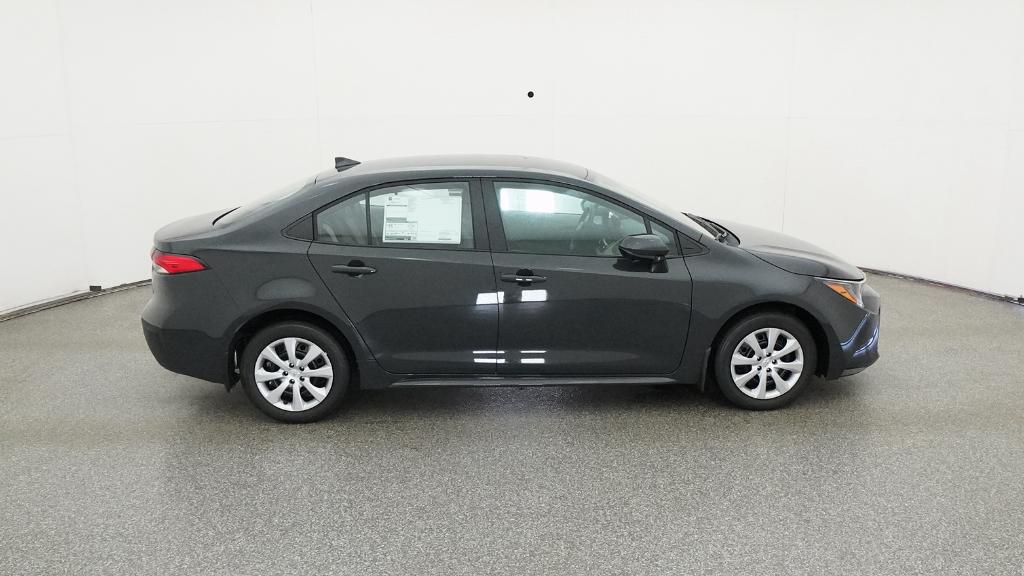 2026 Toyota Corolla LE photo 24
