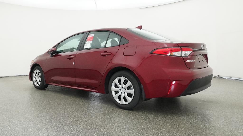 2026 Toyota Corolla LE photo 12