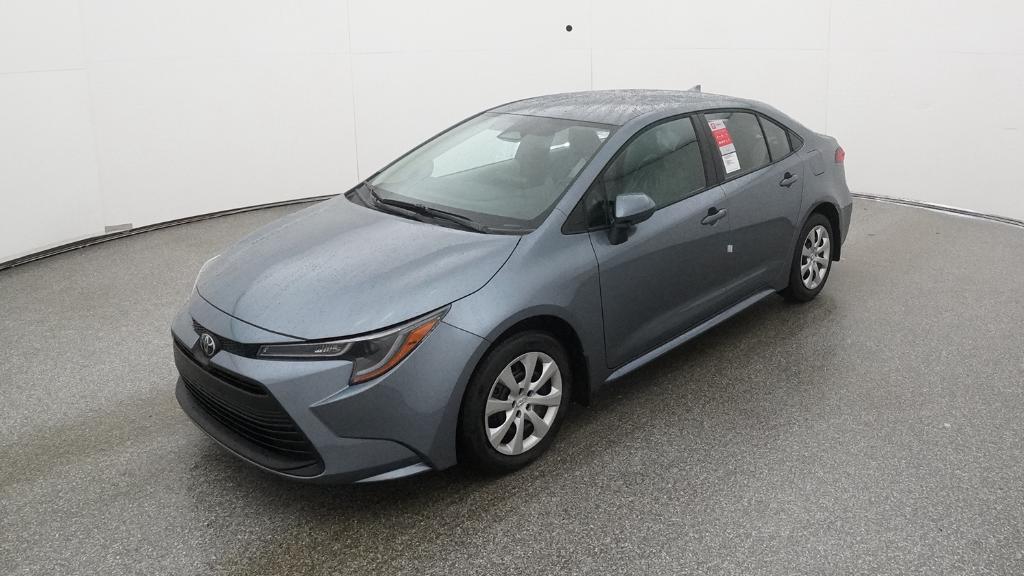 2026 Toyota Corolla LE's photo