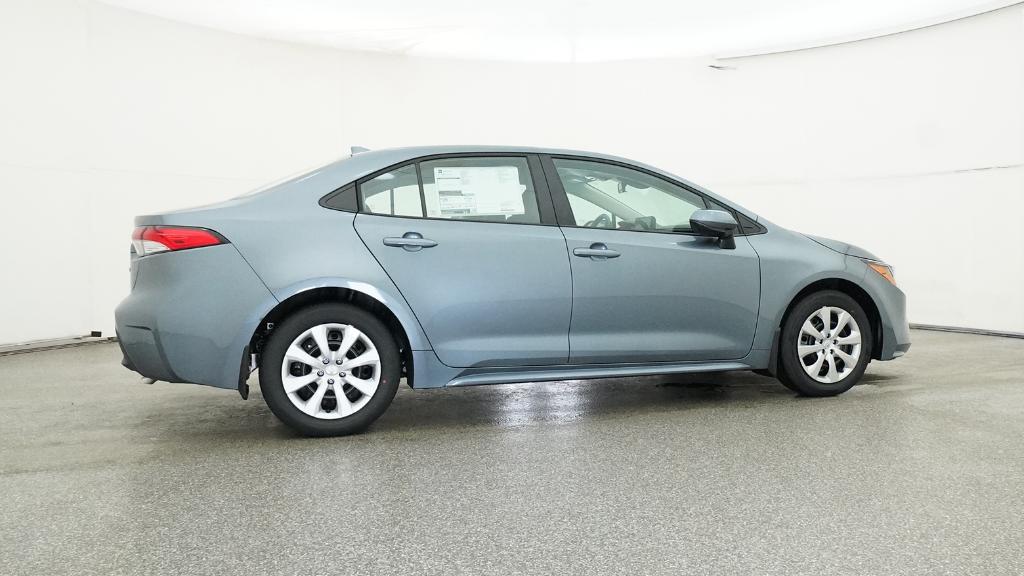2026 Toyota Corolla LE photo 23