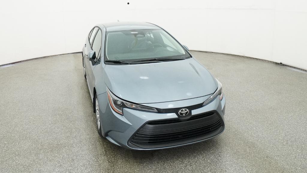 2026 Toyota Corolla LE photo 32