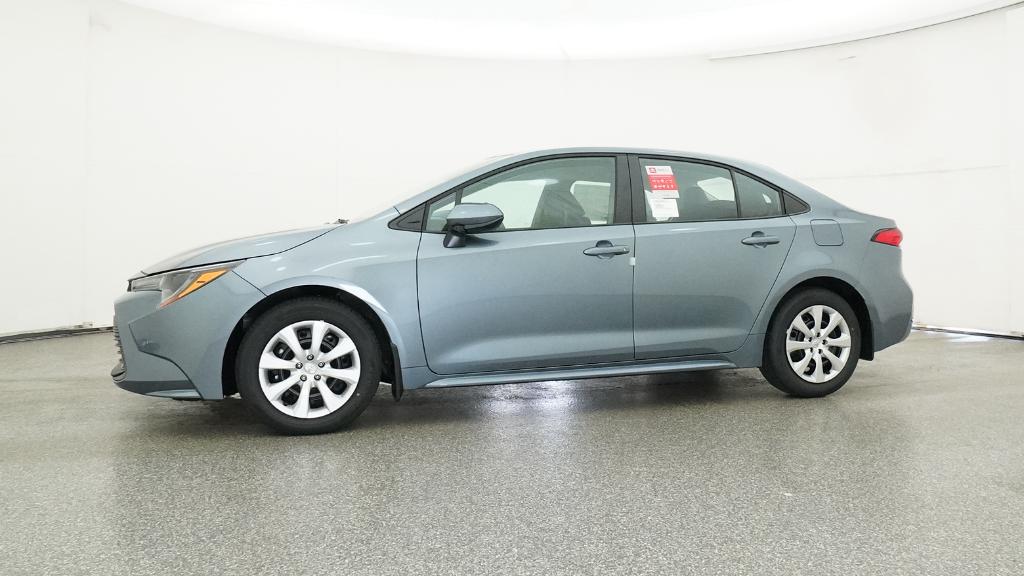 2026 Toyota Corolla LE photo 8