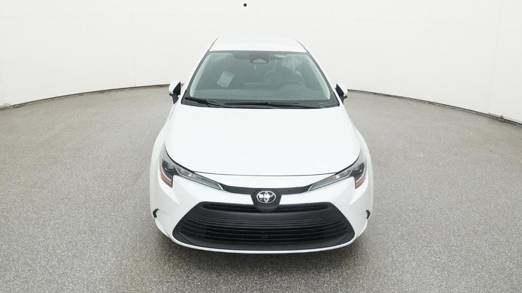 2026 Toyota Corolla LE photo 2